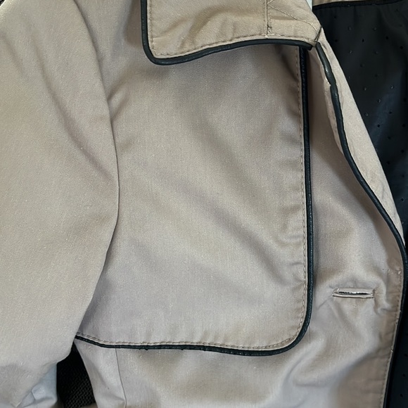 H&M Trench Coat - Picture 7 of 9